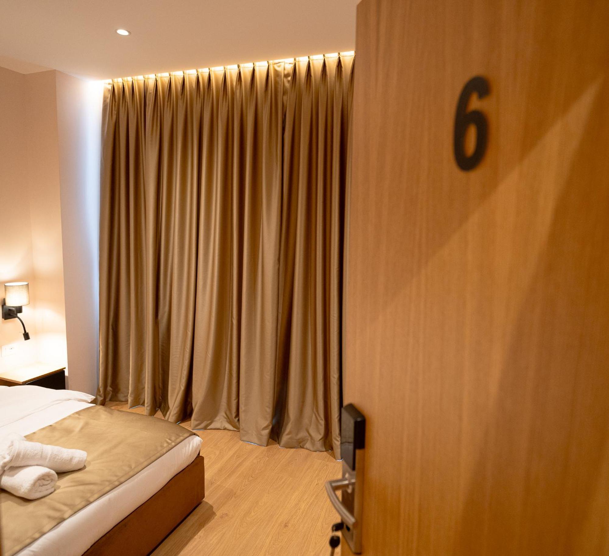 Hotel Boutique Jera Tirana Exterior photo